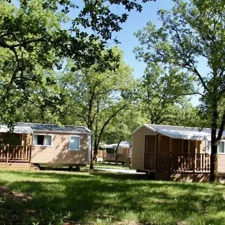Mobilhome 3 Etoiles - Ef0a0f * Rocamadour